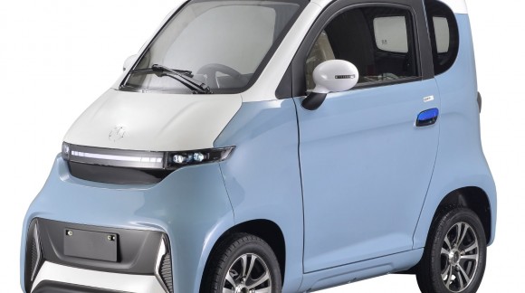 Weltneuheit Elektro-Kabinenroller FUTURA TWO herausnehmbarer Li-Akku, 45km/h