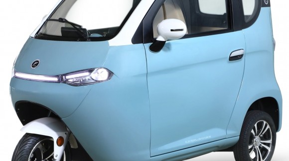 Kabinenroller von Elektroroller Futura, jetzt auch mit herausnehmbaren Lithium-Akku