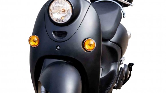 Elektroroller 'ONE' jetzt auch als 25 km/h Version 