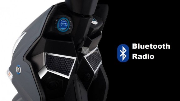 Elektroroller HAWK, jetzt mit BLUETOOTH-RADIO